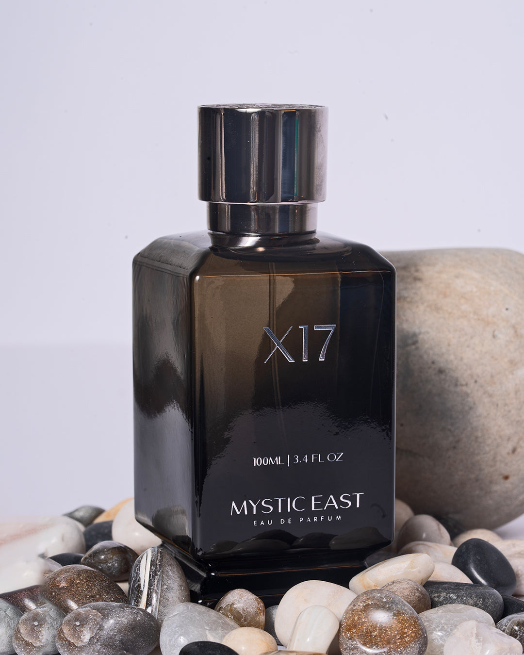X17 Perfume | Leather, Saffron & Oud Luxury Fragrance – Mystic